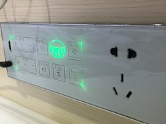 -栖游青年旅舍(华强北地铁站店)
