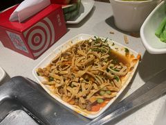 -海底捞火锅鲜切牛肉主题店(长寿路店)