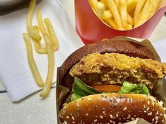 -麦当劳(金稻田路餐)