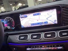 -上海星瀚奔驰4S店(红柳路店)