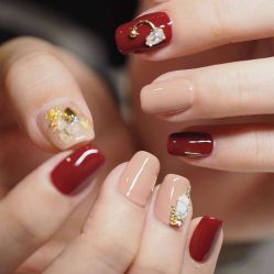 -摩睫+皮肤管理·科学美容中心