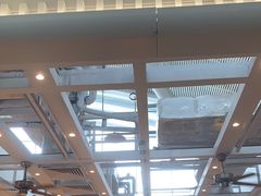 -麦当劳(深圳北站B2检票口楼上)