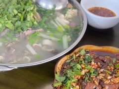 -小杨翘脚牛肉