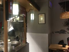-巷内锅盔(西城都荟店)