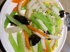 -前海沿·青岛菜(李沧万达店)
