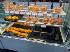 -白玉兰食品(中山公园龙之梦店)