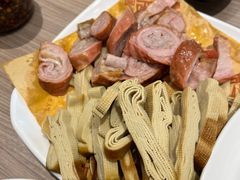 -六泰居·尔滨地标·东北菜(泰山路店)