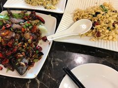 -燕青小馆(东园大厦店)