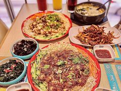 -灵芝妹子海鲜米线(劳动公园店)