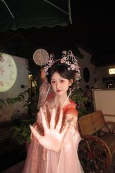 -梦回汉唐汉服旗袍体验馆(拙政园店)