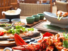 -三亚艾迪逊酒店·海滩烧烤 BARBACOA·现场乐队·浪漫晚餐·烧烤海鲜