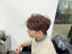 -藤野造型烫染·漂发