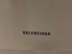 -BALENCIAGA(恒隆广场店)