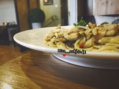 奶油蘑菇意面-雅城香慧咖啡馆(常德路店)