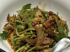 -费大厨辣椒炒肉(太平老街店)