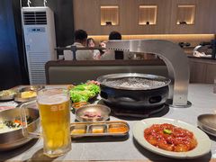 -草家酱蟹炭火烤肉店(珲春南路一店)