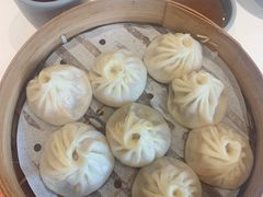 -馋三尺蟹粉小笼(人民广场店)