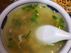 榨菜肉丝汤。-秀园弘扬川味饭店(长久路店)