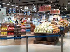 面包甜点陈列柜-盒马鲜生(岭南新世界店)
