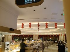 -白金汉爵大酒店-24小时餐厅
