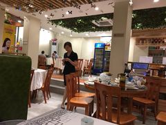大堂-丹江口渔村·湘味厨房(桃园店)