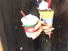 -DQ·蛋糕·冰淇淋(南开大悦城2F店)