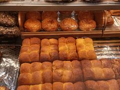 -罗森尼娜(德思勤店)
