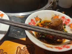 -憨孃孃·重庆老火锅(红山黑金店)