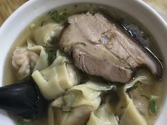 -老陆稿荐(西中市店)