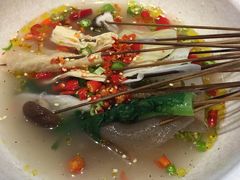 -嘉州叶婆婆钵钵鸡(建设路店)