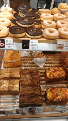津乐园(紫金山店)-"店面不大,面包种类不少,看着添了些新品种.