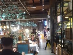 -领鲜活海鲜榴莲自助火锅(东门店)