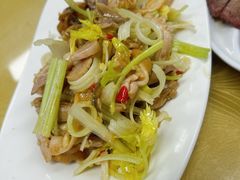 -崴海渔村(虹梅路店)