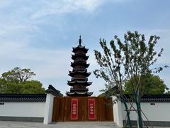 -龙华寺