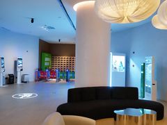 -涨巢·潮玩水疗局