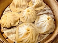 灌汤鲜肉小笼包-佬泰丰斋· 乌镇茶食餐厅