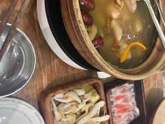 -菌小白火锅(时尚天河店)