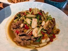 小炒黄牛肉-小厨师·二十年沈家门小海鲜(百井坊巷店)