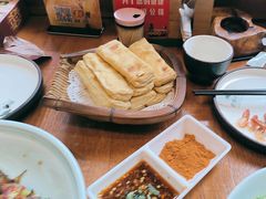 -老滇山寨•云南特色菜•地方菜•民族风情歌舞表演(经开区店)