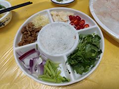 -官塘陈记鱼生·潮汕砂锅粥·牛肉火锅(潮枫路总店)