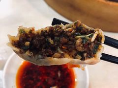 牛肉烧麦-宝华园百年老字号烧麦