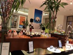 大堂-海口绿发希尔顿酒店-田园汇自助餐·三文鱼·海鲜