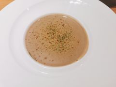 蘑菇汤-香樟花园法式铁板烧(恒隆广场店)