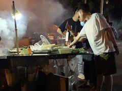 -欢乐迪KTV(南坪上海城店)