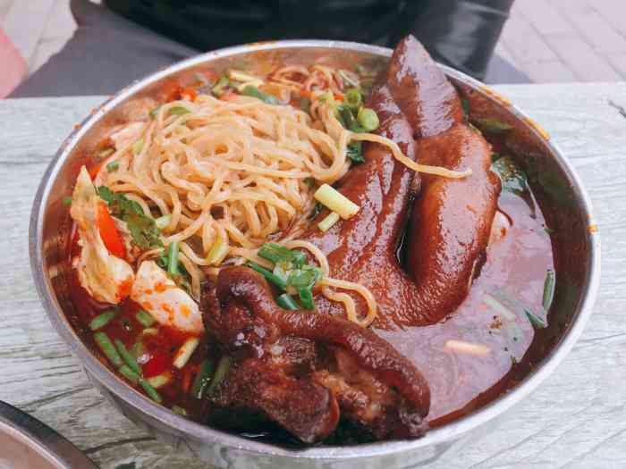 阳关立交桥龙家泡椒牛肉猪脚粉面-"认真的看了下,这个定位才是准确的