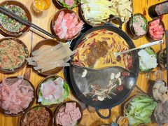 -乐闹闹重庆火鍋(民治店)