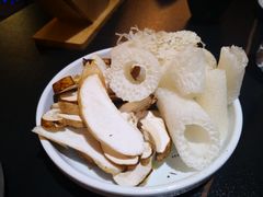 -野菌皇海景野生菌火锅(滨海大道店)
