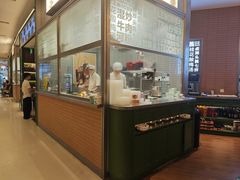 -潮界(LU·ONE凯德晶萃广场店)