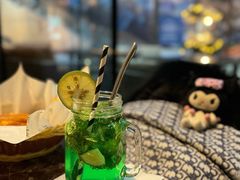-Let'sBURGERplus·非常创意汉堡(三里屯店)