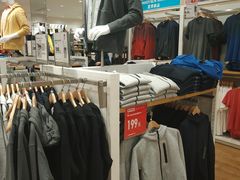 -优衣库(哈尔滨香坊万达广场店)